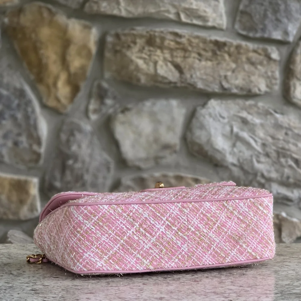 Karl Lagerfeld Paris Large Tweed Pink Shoulder Bag - Picture 4 of 9
